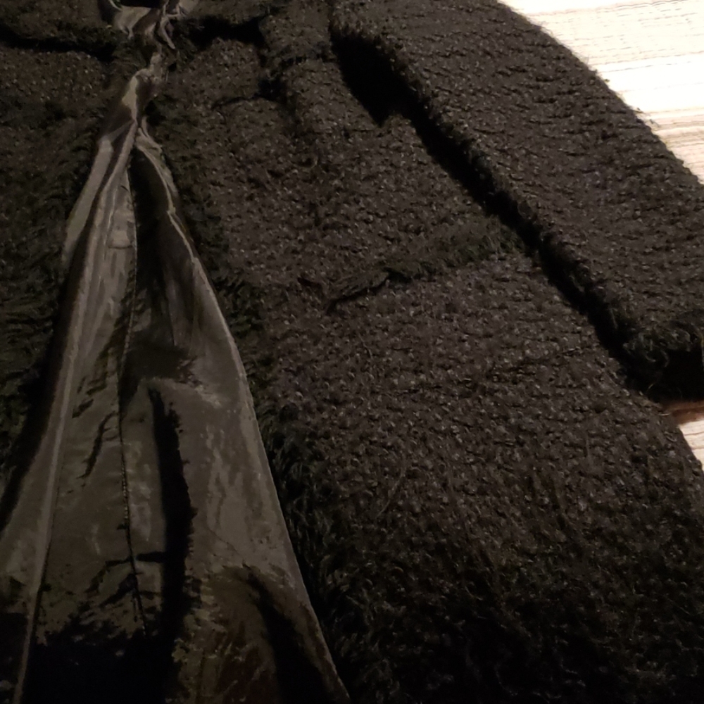 Black jacket - Picture 8 of 8